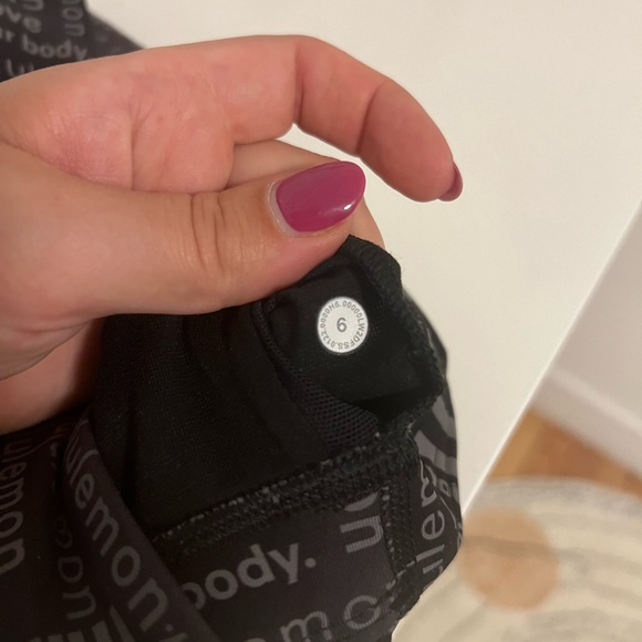 High Neck lululemon sports bra - Picture 3 of 3